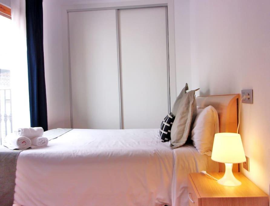 Beautiful Apartment In Calle Mayor Alicante Exteriör bild