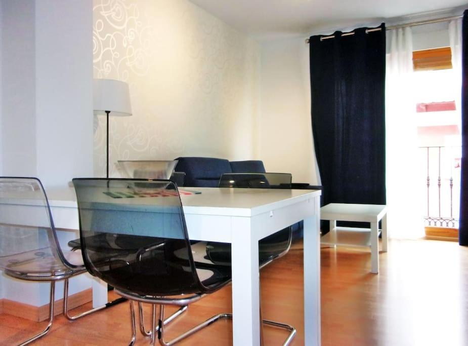 Beautiful Apartment In Calle Mayor Alicante Exteriör bild
